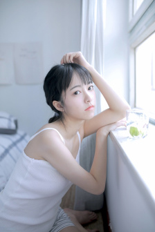 远看是蔚蓝的春天韩剧